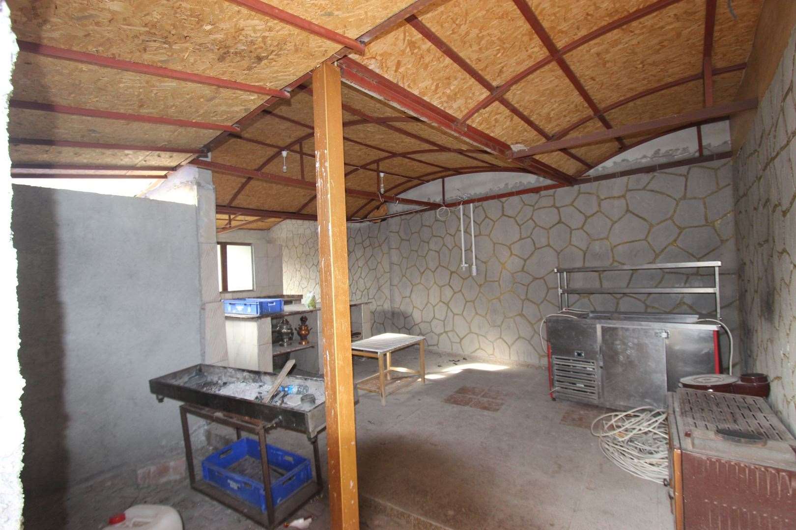 SİVAS YOLUNA CEPHE 415 M² SATILIK DÜKKAN, DUBLEKS EV İLE ARSASI /950000TL