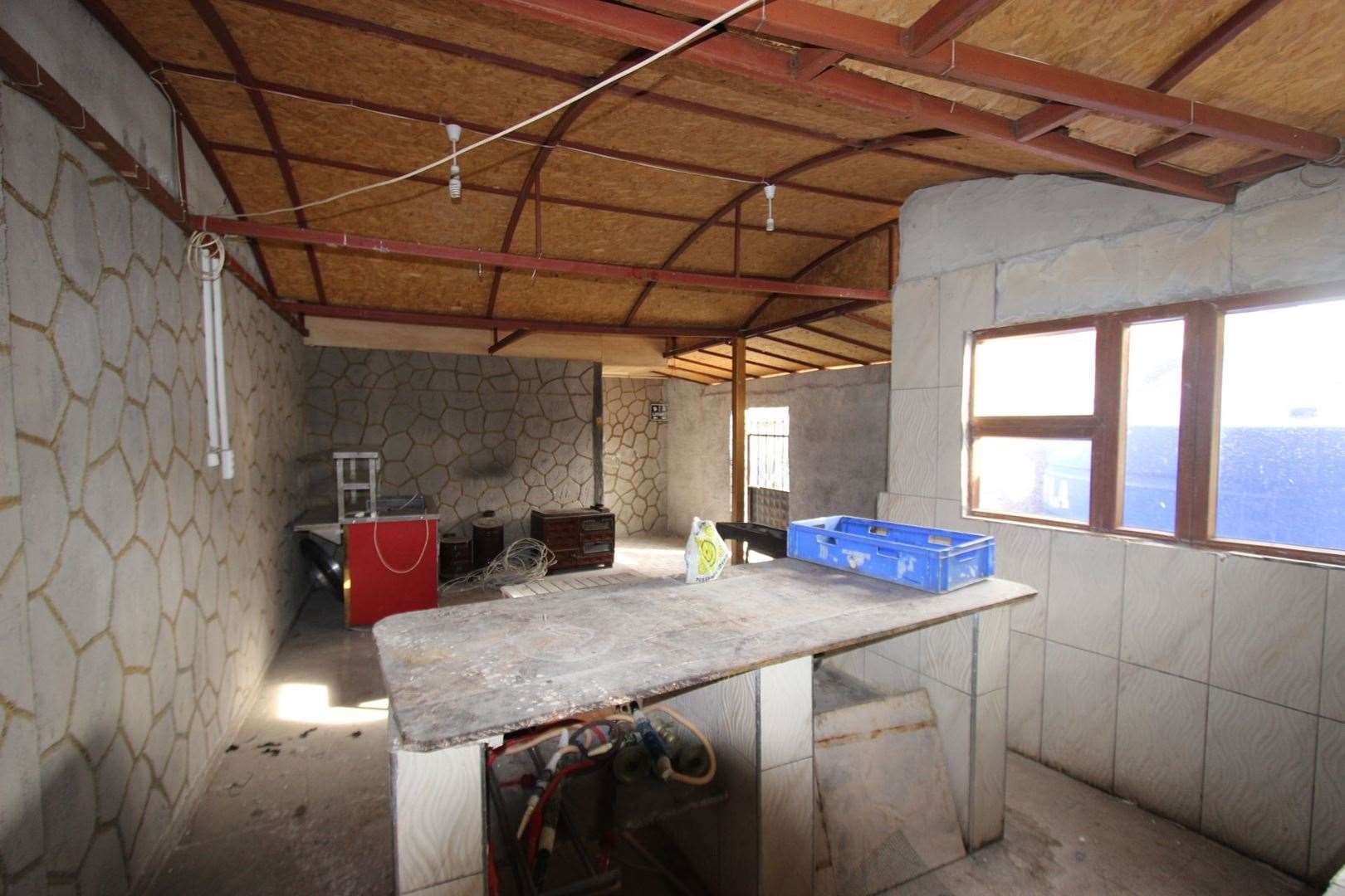 SİVAS YOLUNA CEPHE 415 M² SATILIK DÜKKAN, DUBLEKS EV İLE ARSASI /950000TL