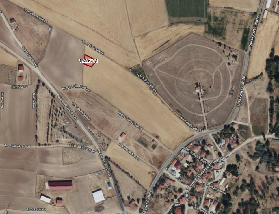 750.000 TL’YE 12 DAİRELİK KAPASİTE: BALIŞEYH MERKEZDE 4 KAT KONUT İMARLI ARSA