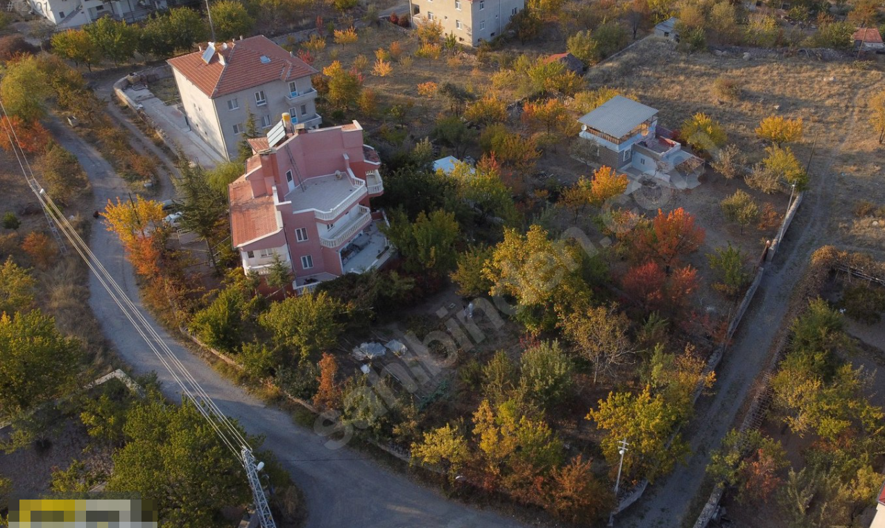 KAYSERİ HACILAR BEĞENDİK 360 M² SATILIK 1.400 M² ARSA HİSSELİ 6+1 SATILIK TRIPLEKS VİLLA
