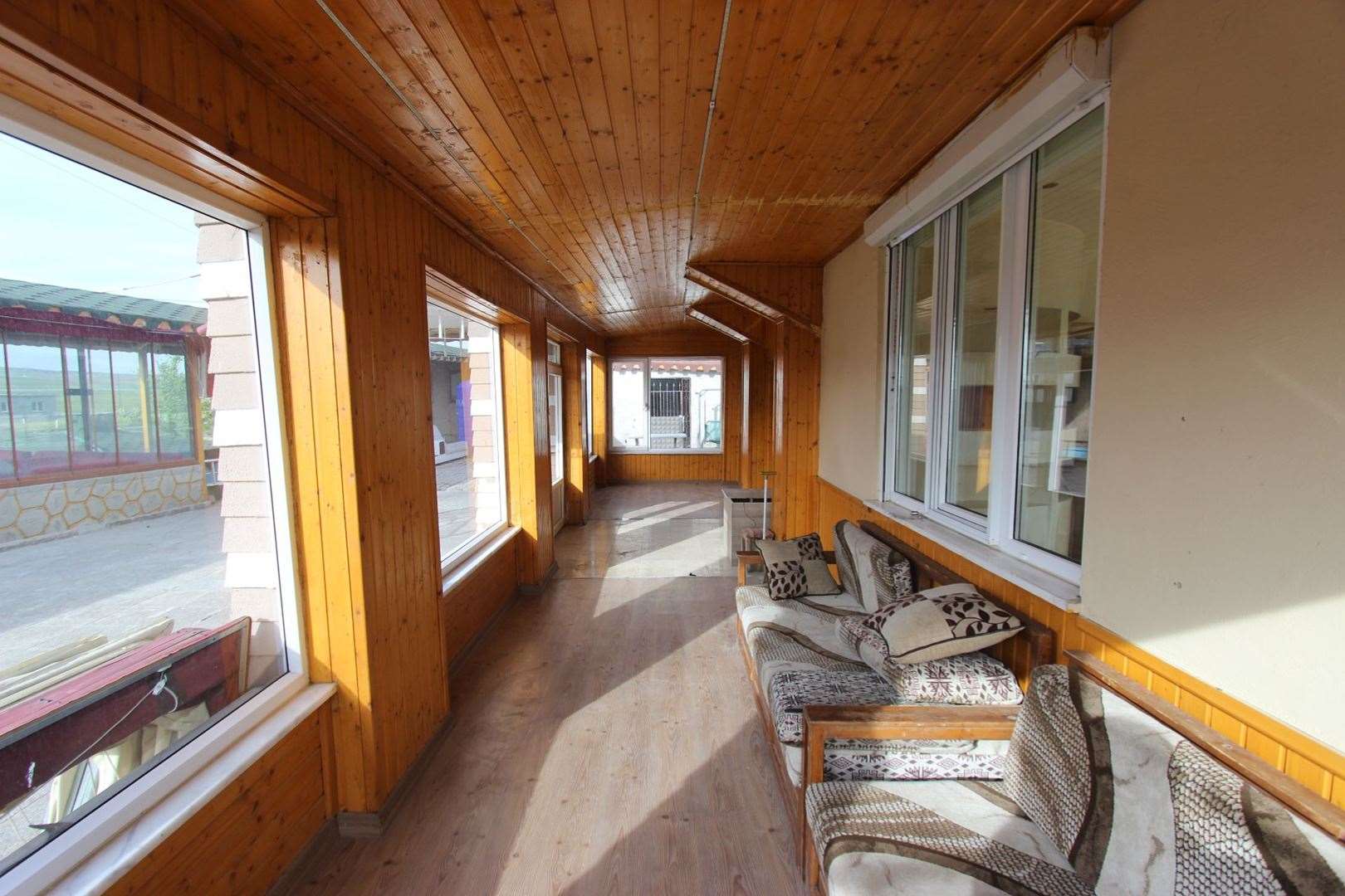 SİVAS YOLUNA CEPHE 415 M² SATILIK DÜKKAN, DUBLEKS EV İLE ARSASI /950000TL